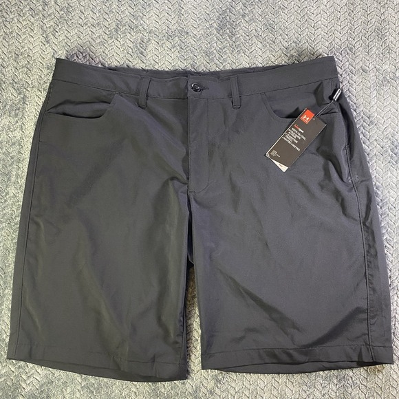 Underarmour HeatGear Mens 42"×10" Shorts Black Golf Comfort Waist NWT - Picture 1 of 13